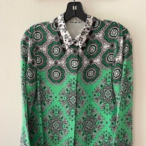 Alice + Olivia Willa Placket Top Size M